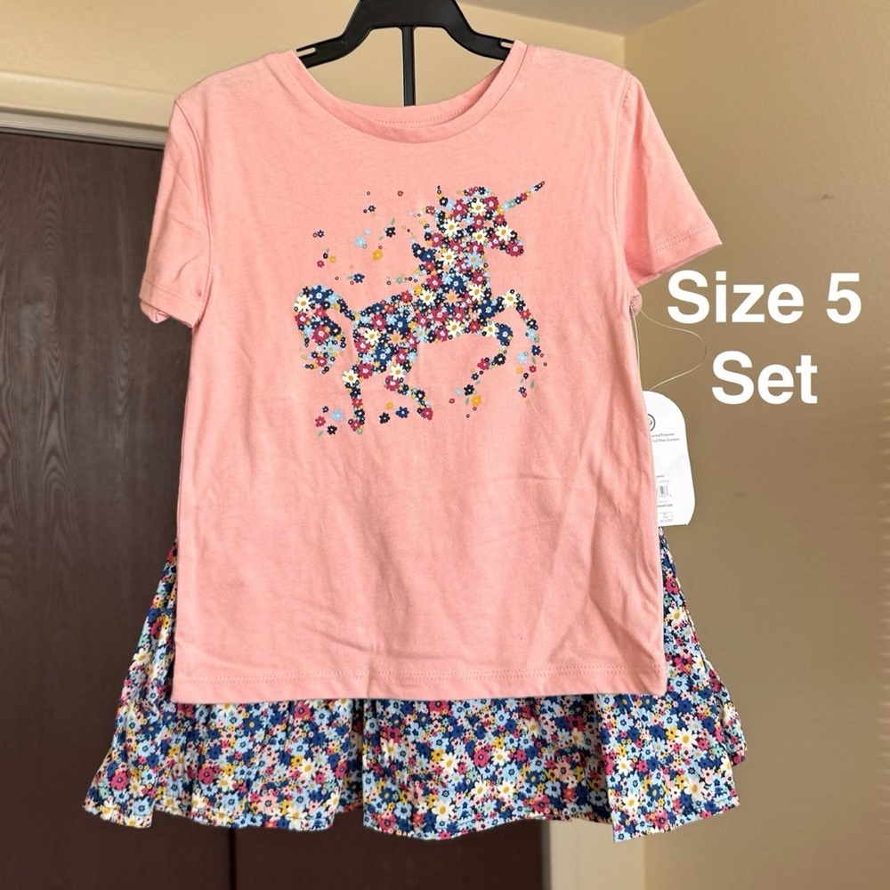 Wonder Nation Little Girls 2-Piece Short Sleeve Graphic Tee and Skirt Set